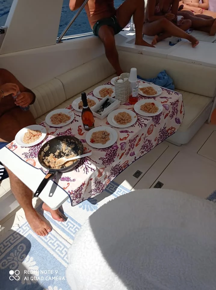 Pranzo su Yacht